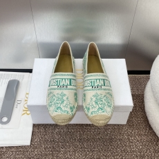 Christian Dior Flat Shoes